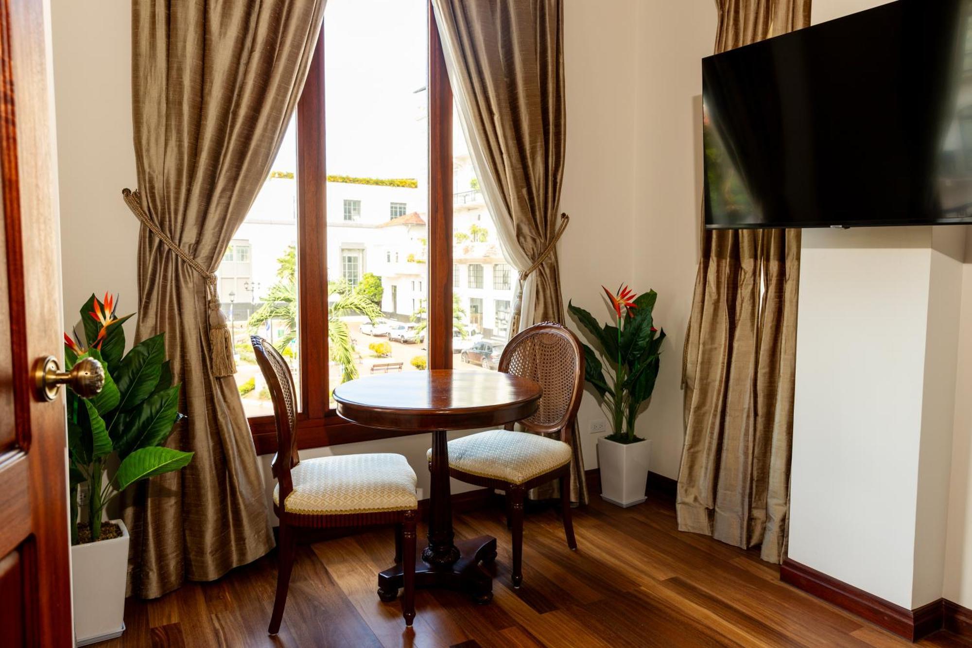 Hotel Plaza Herrera Панама Екстер'єр фото